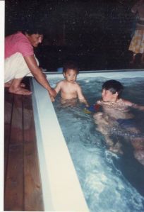 Aunty Anna, Krit & Alick